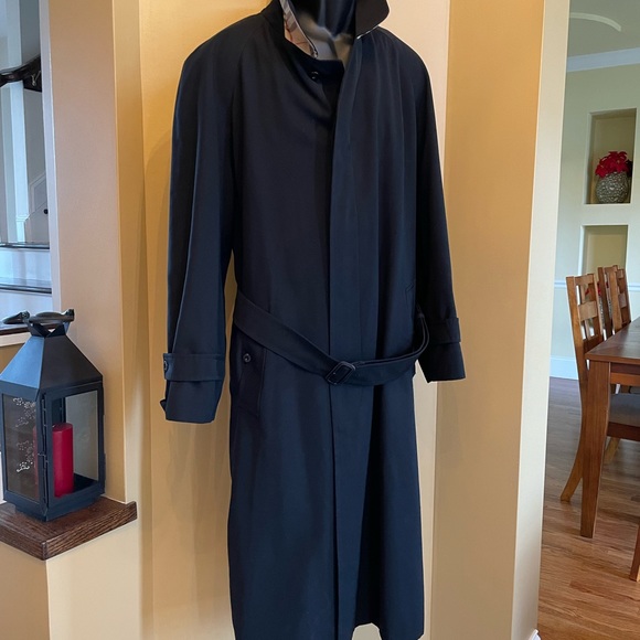 Burberry Lawrence Trench Coat